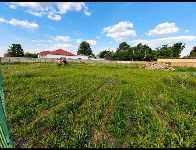 997M² VACANT LAND FOR SALE IN KOOKRUS